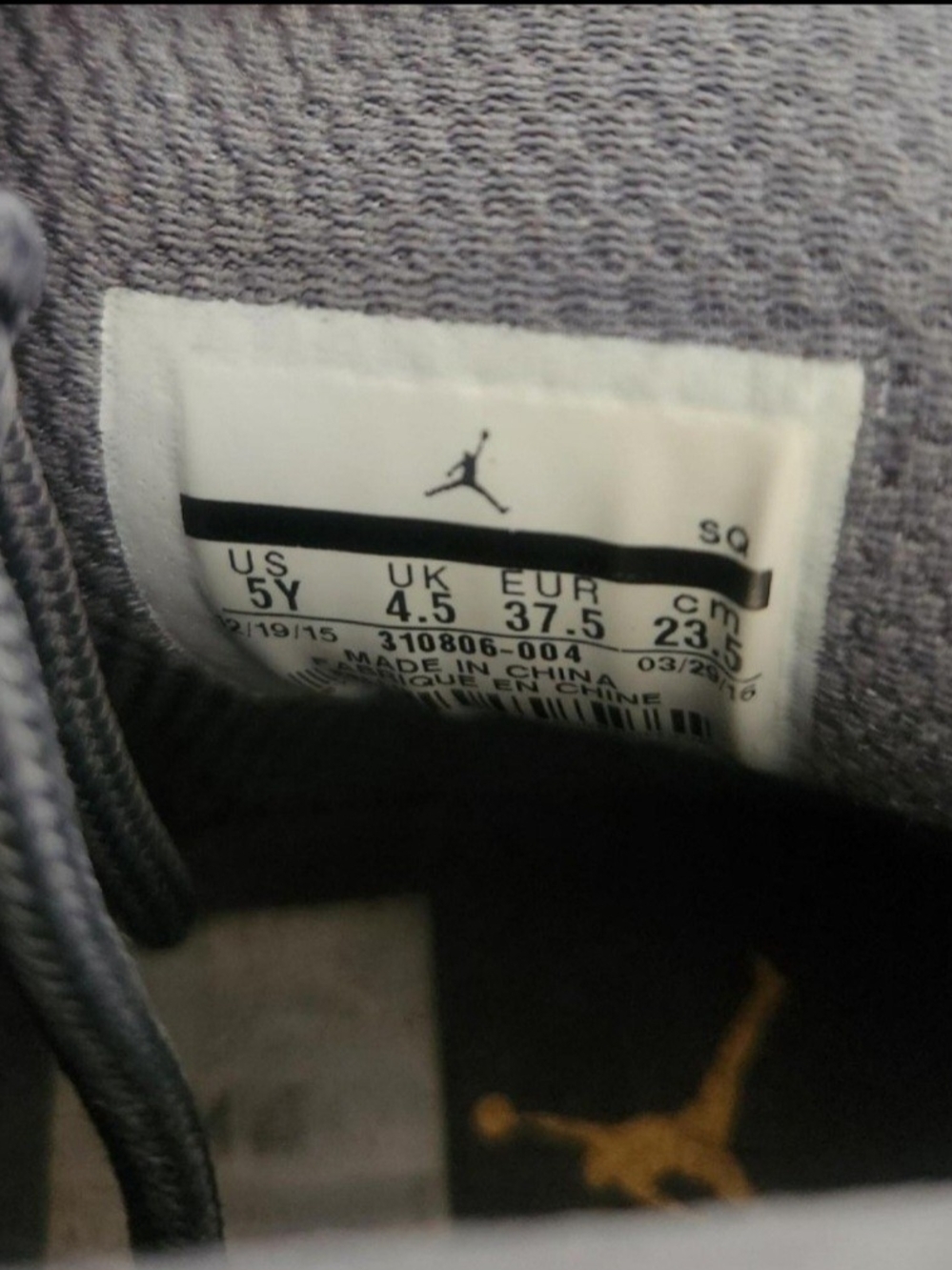2 for 1 Air Jordan 10 size 5y - Picture 7 of 12